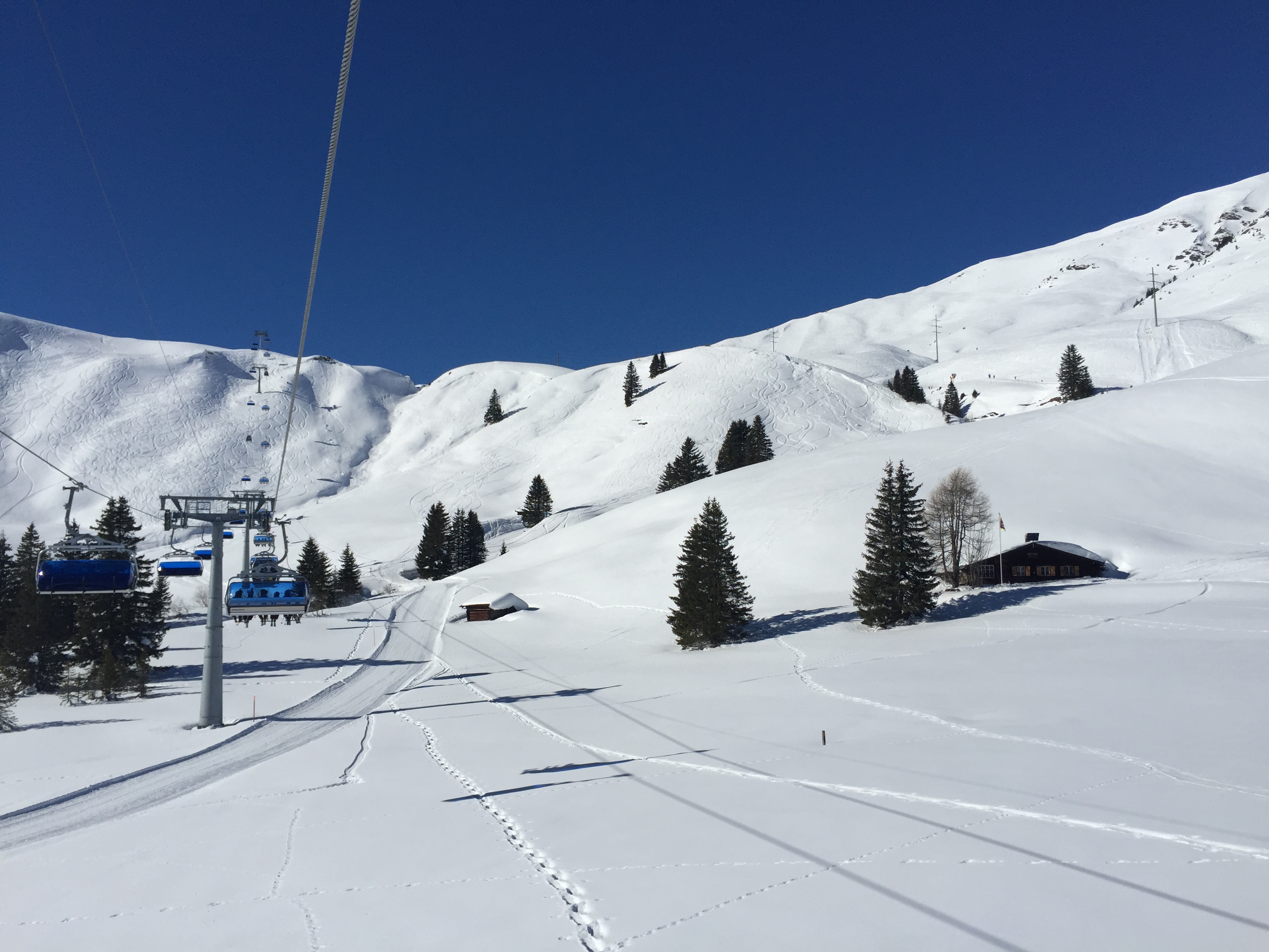 Schneller auf die Skipiste – Snow’n’Rail Skitickets online kaufen